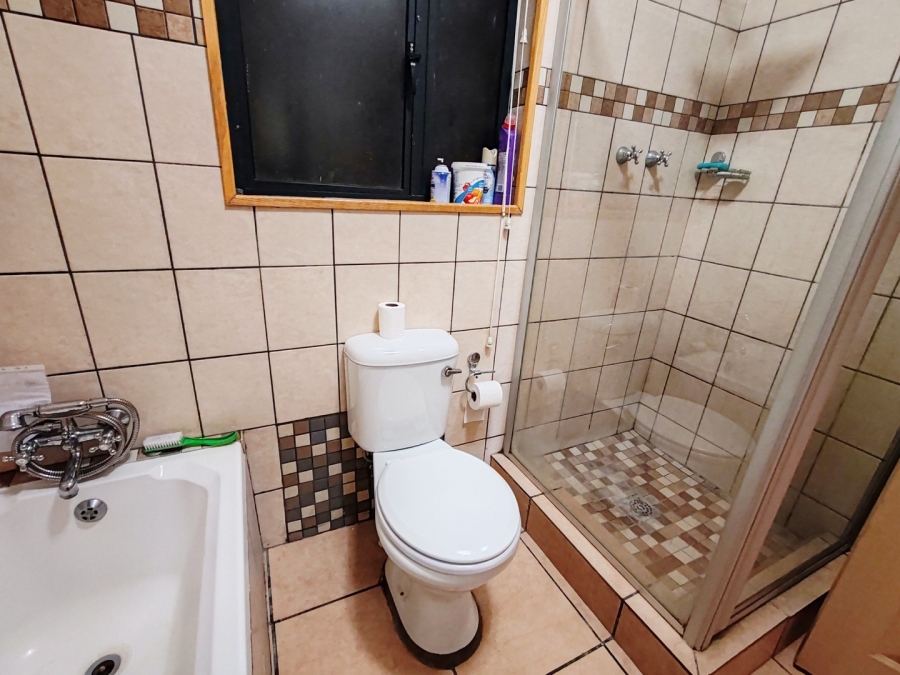 2 Bedroom Property for Sale in Die Bult North West
